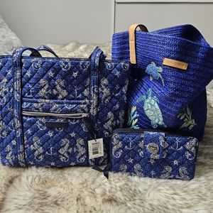 Vera Bradley small vera tote - Seahorse of course rare pattern